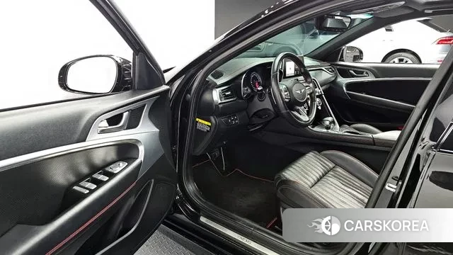 Genesis G70 2018 Черный из Кореи, фото 2