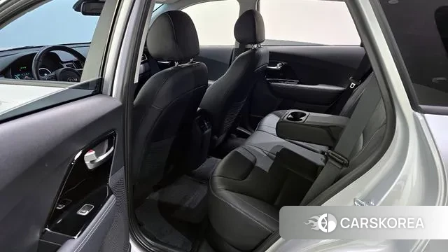 Kia Niro EV 2021 Серебряный из Кореи, фото 2