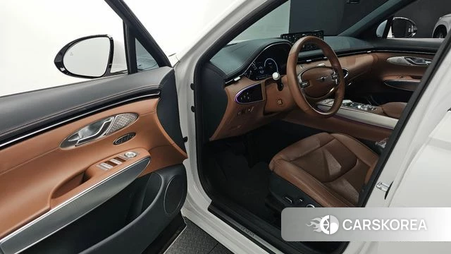 Genesis GV70 2022 Белый из Кореи, фото 2
