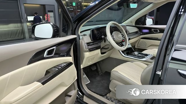 Kia Carnival 4th generation 2023 Черный из Кореи, фото 2