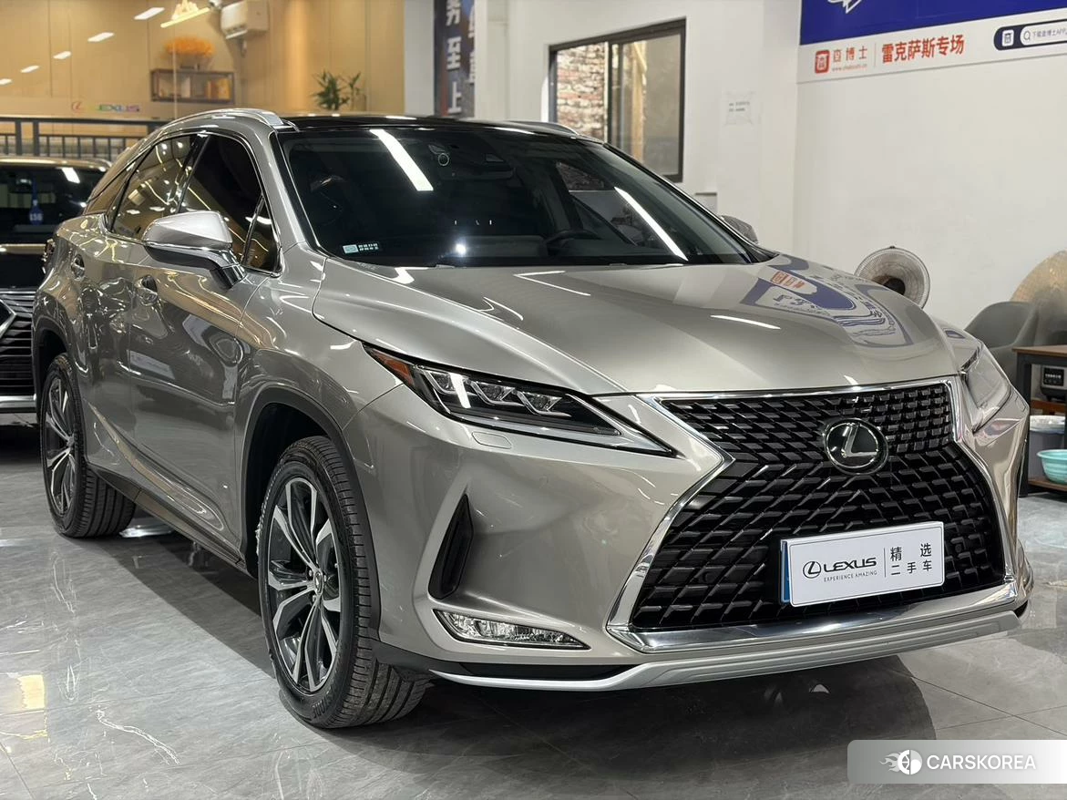 Lexus RX 2021 Серебристо-серый из Китая, фото 2