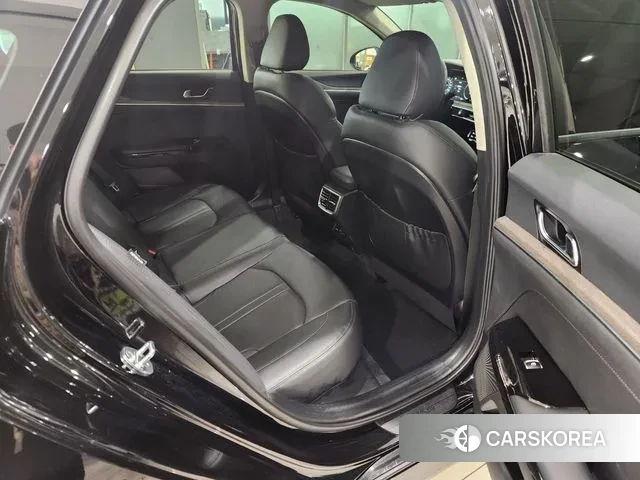 Kia K5 3rd generation 2021 Черный из Кореи, фото 2