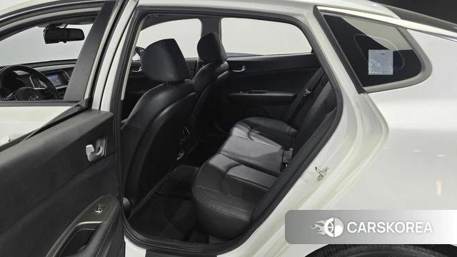 Kia The New K5 2nd generation 2019 Белый из Кореи, фото 2