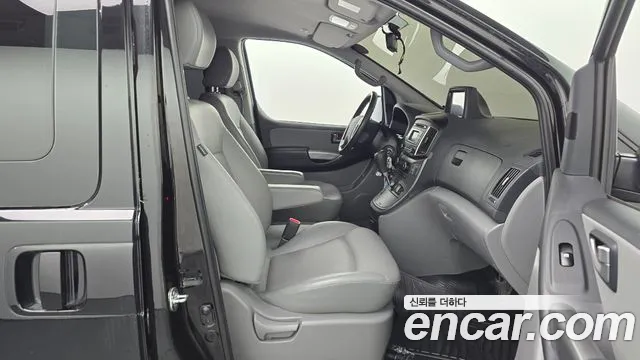 Hyundai The New Grand Starex 2020 Черный из Кореи, фото 2