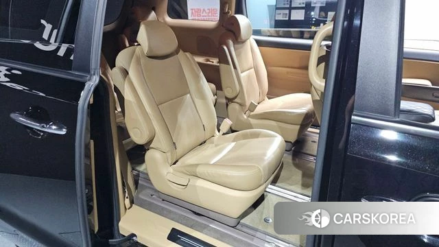 Kia The New Carnival 2018 Черный из Кореи, фото 2