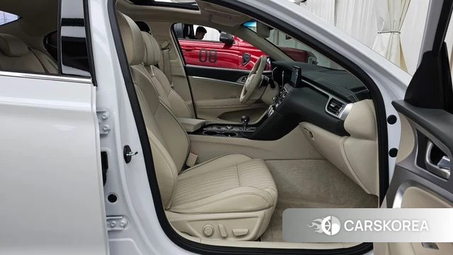 Genesis The New G70 2022 Белый из Кореи, фото 2