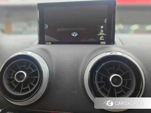 Audi New A3 2018 Черный из Кореи, фото 2