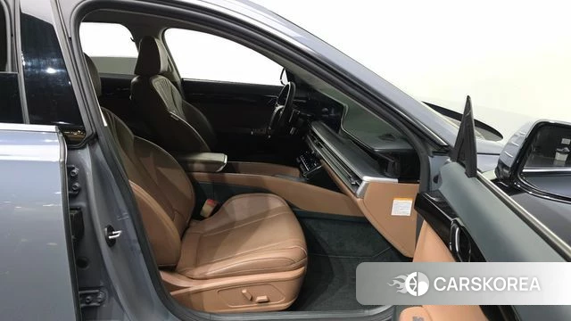 Hyundai Grandeur Hybrid (GN7) 2023 Серый из Кореи, фото 2