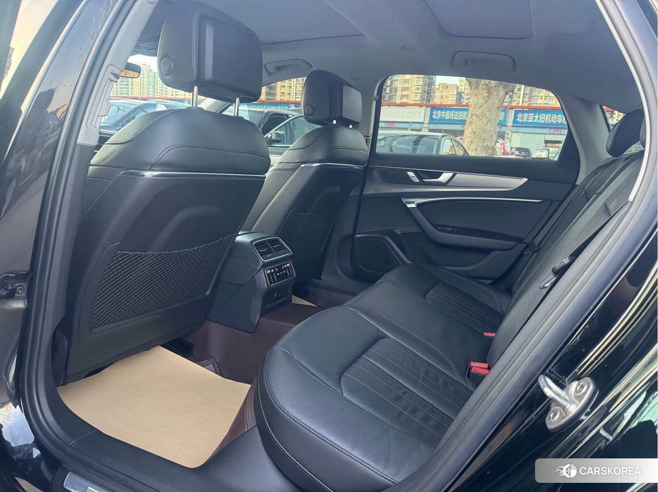 Audi A6L 2020 Черный из Китая, фото 2