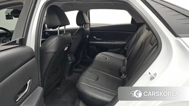 Hyundai Avante (CN7) 2022 Белый из Кореи, фото 2