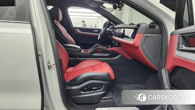 Porsche Cayenne (PO536) 2024 Серебристо-серый из Кореи, фото 2
