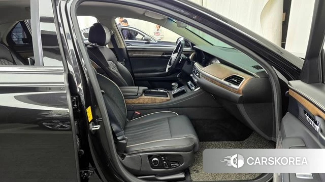 Genesis G90 2019 Черный из Кореи, фото 2