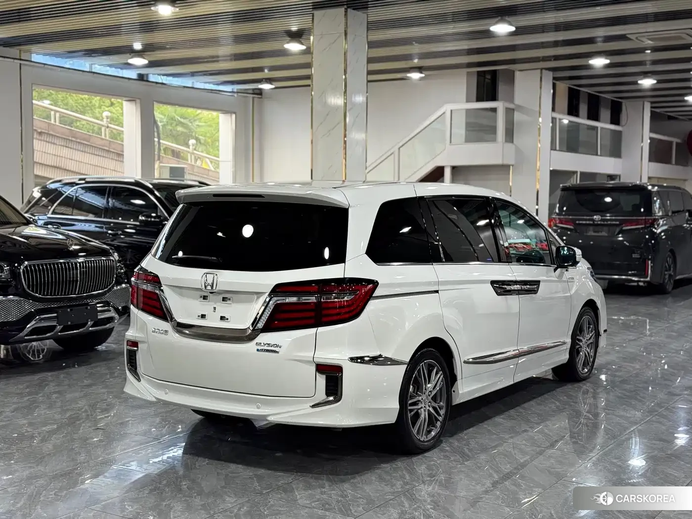 Honda Elysion 2021 Белый из Китая, фото 2