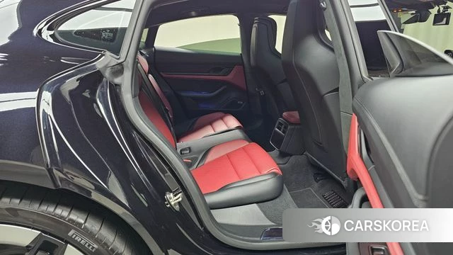 Porsche Taycan 2025 Черный из Кореи, фото 2