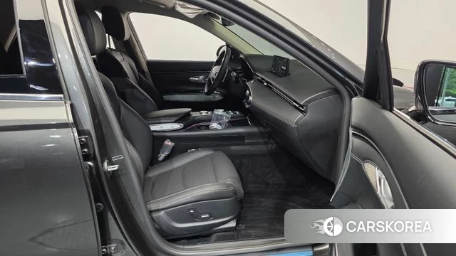 Genesis GV70 2023 Серый из Кореи, фото 2