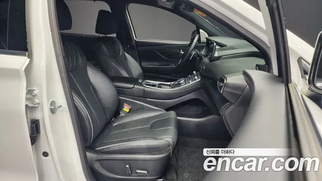 Hyundai The New Santa Fe 2023 Белый из Кореи, фото 2