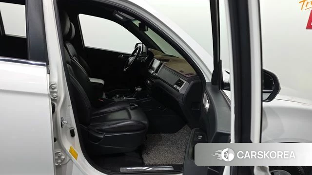Ssangyong Rexton Sports Cannes 2019 Белый из Кореи, фото 2