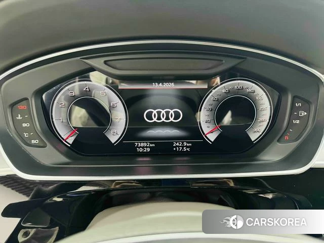 Audi A8 2023 Черный из Китая, фото 2