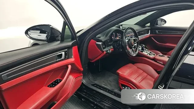 Porsche Panamera (971) 2020 Черный из Кореи, фото 2