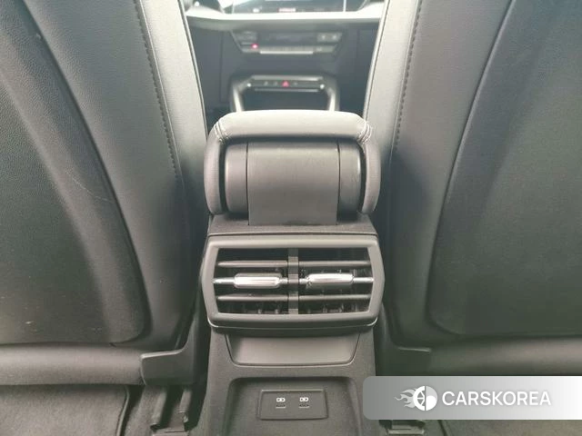 Audi A3 2023 Белый из Китая, фото 2