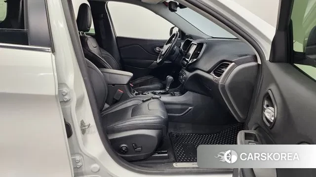 Jeep Cherokee (KL) 2021 Белый из Кореи, фото 2