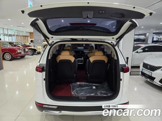 Kia Carnival 4th generation 2021 Белый из Кореи, фото 2