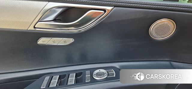 Genesis GV80 2021 Белый из Кореи, фото 2