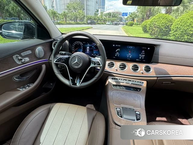 Mercedes-Benz E-class 2021 Черный из Китая, фото 2