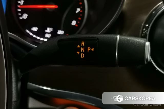 Mercedes-Benz V-class 2021 Темно-серый из Китая, фото 2