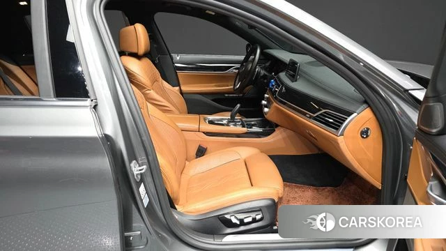 BMW 7 Series (G11) 2018 Серый из Кореи, фото 2