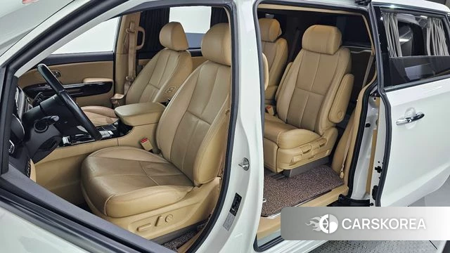 Kia The New Carnival id 3796110 из Кореи 2