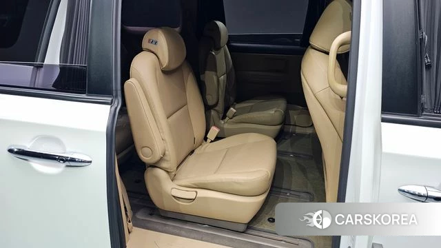 Kia The New Carnival 2018 Белый из Кореи, фото 2