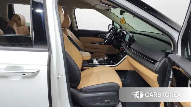 Kia Carnival 4th generation 2022 Белый из Кореи, фото 2