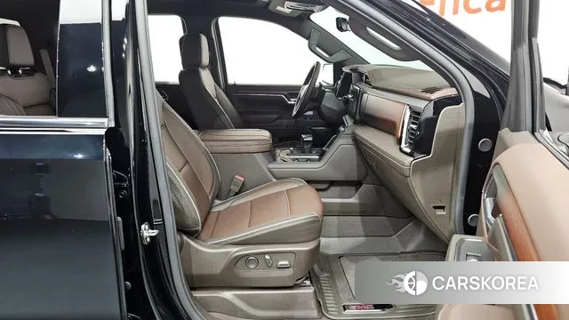 GMC Sierra 2024 Черный из Кореи, фото 2