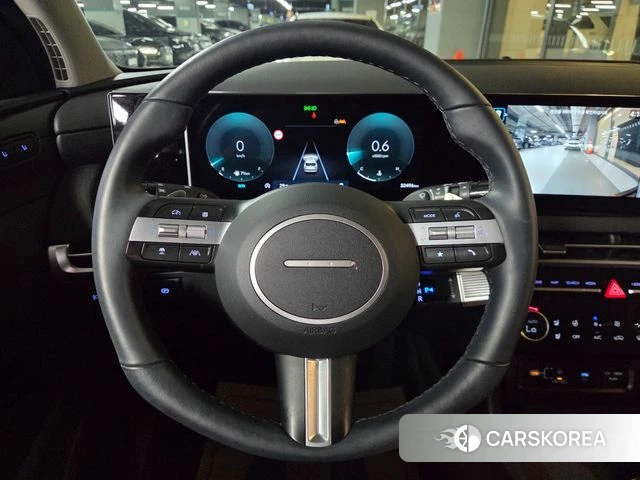 Hyundai The New Tucson (NX4) 2024 Белый из Кореи, фото 2