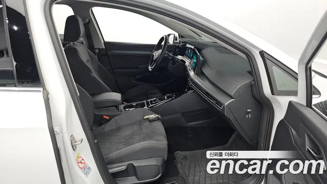 Volkswagen Golf 8th Generation id 2738351 из Кореи 2