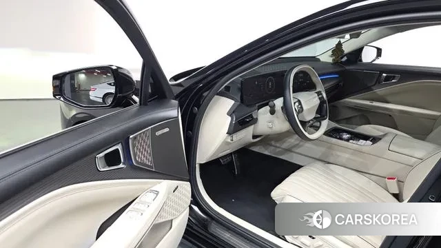 Kia The New K8 Hybrid 2024 Черный из Кореи, фото 2