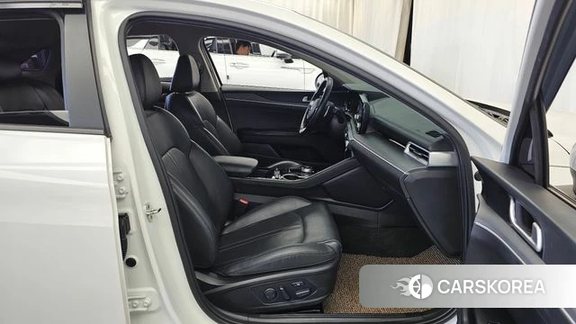 Kia K5 3rd generation 2020 Белый из Кореи, фото 2
