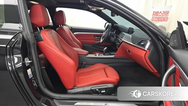 BMW 4 Series (F32) 2020 Черный из Кореи, фото 2