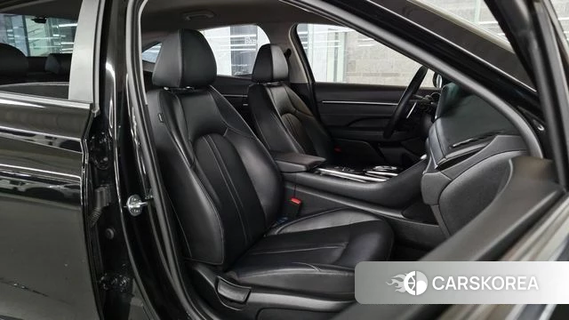 Hyundai Sonata (DN8) 2022 Черный из Кореи, фото 2