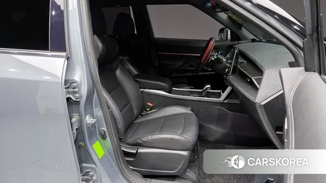 Ssangyong Torres 2022 Серый из Кореи, фото 2