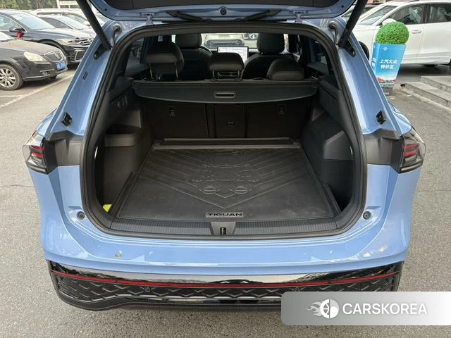 Volkswagen Tiguan L 2024 Синий из Китая, фото 2