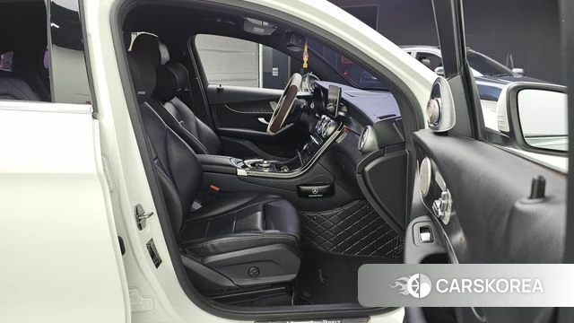 Mercedes-Benz GLC-Class X253 2019 Белый из Кореи, фото 2