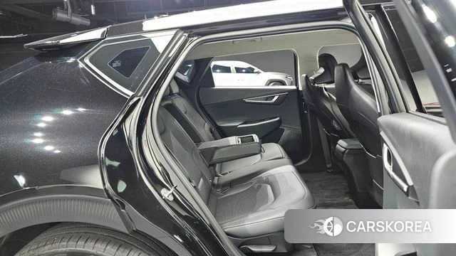 Kia EV6 2022 Черный из Кореи, фото 2