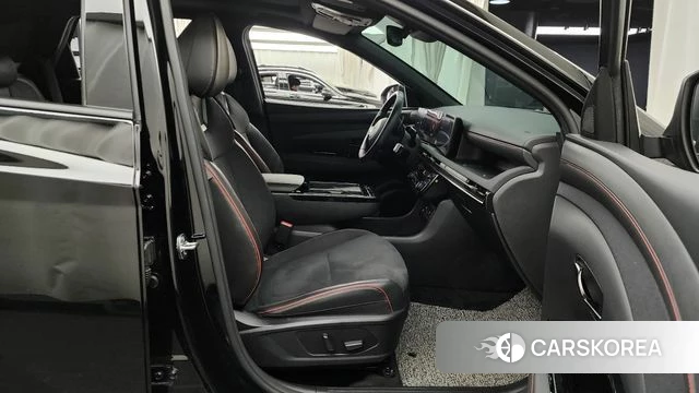 Hyundai The New Tucson (NX4) 2024 Черный из Кореи, фото 2