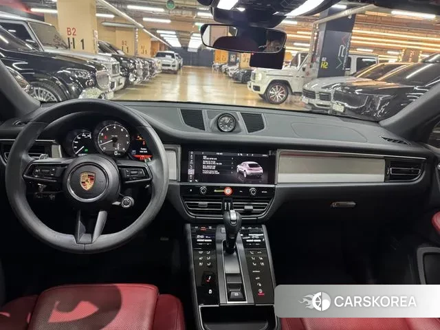 Porsche Macan 2023 Белый из Кореи, фото 2