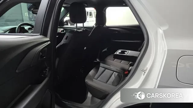 Chevrolet (GM Daewoo) Trailblazer 2022 Белый из Кореи, фото 2