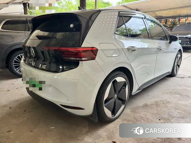 Volkswagen ID.3 2021 Белый из Китая, фото 2