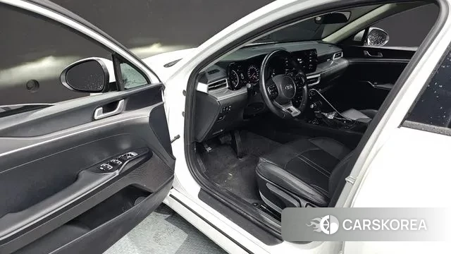 Kia K5 3rd generation 2021 Белый из Кореи, фото 2