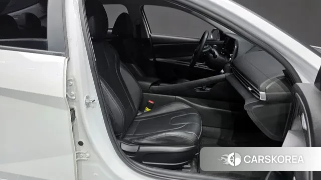 Hyundai Avante Hybrid (CN7) 2021 Белый из Кореи, фото 2